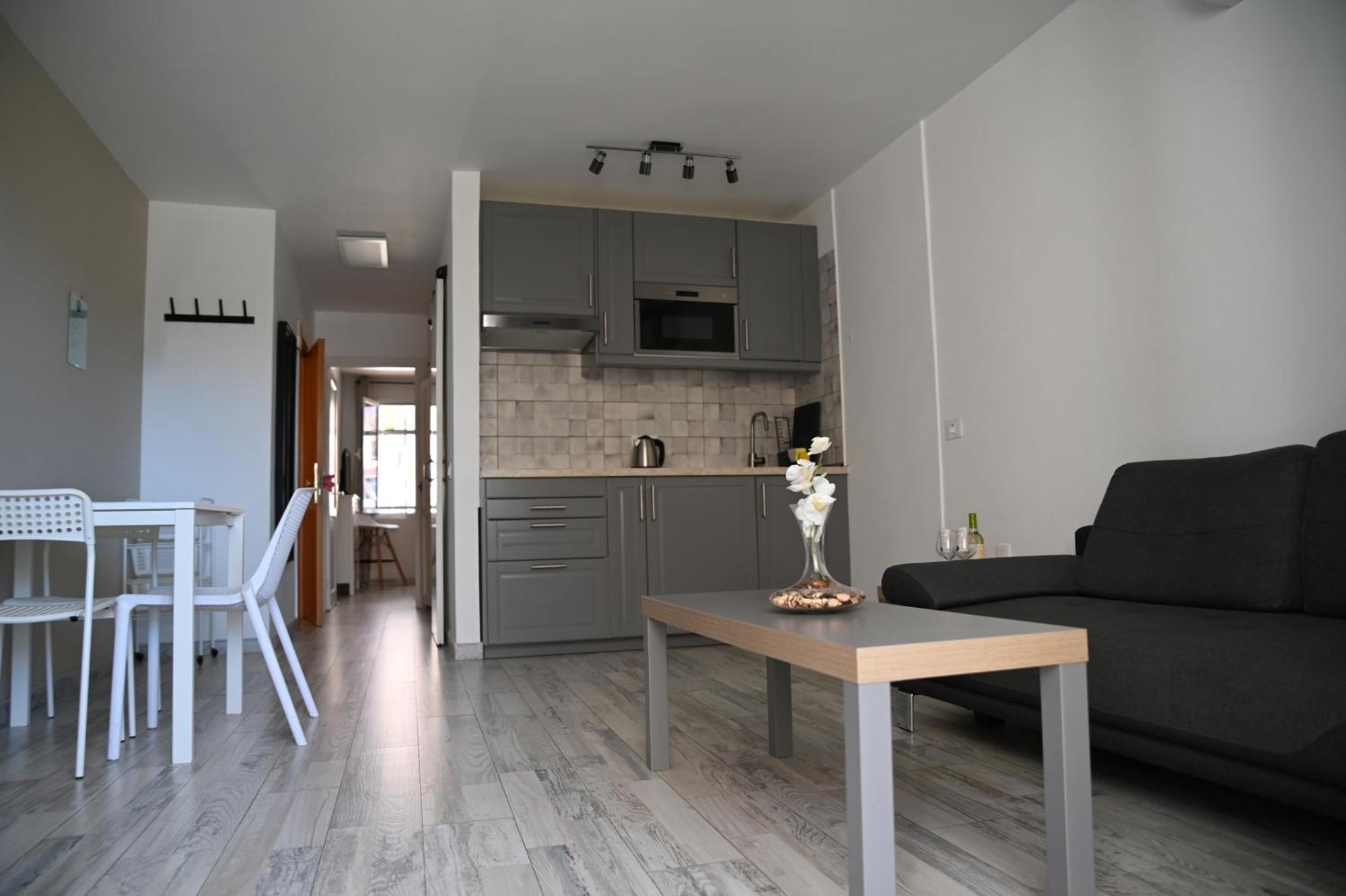 Enai Luxury Apartments バジェ・グラン・レイ エクステリア 写真