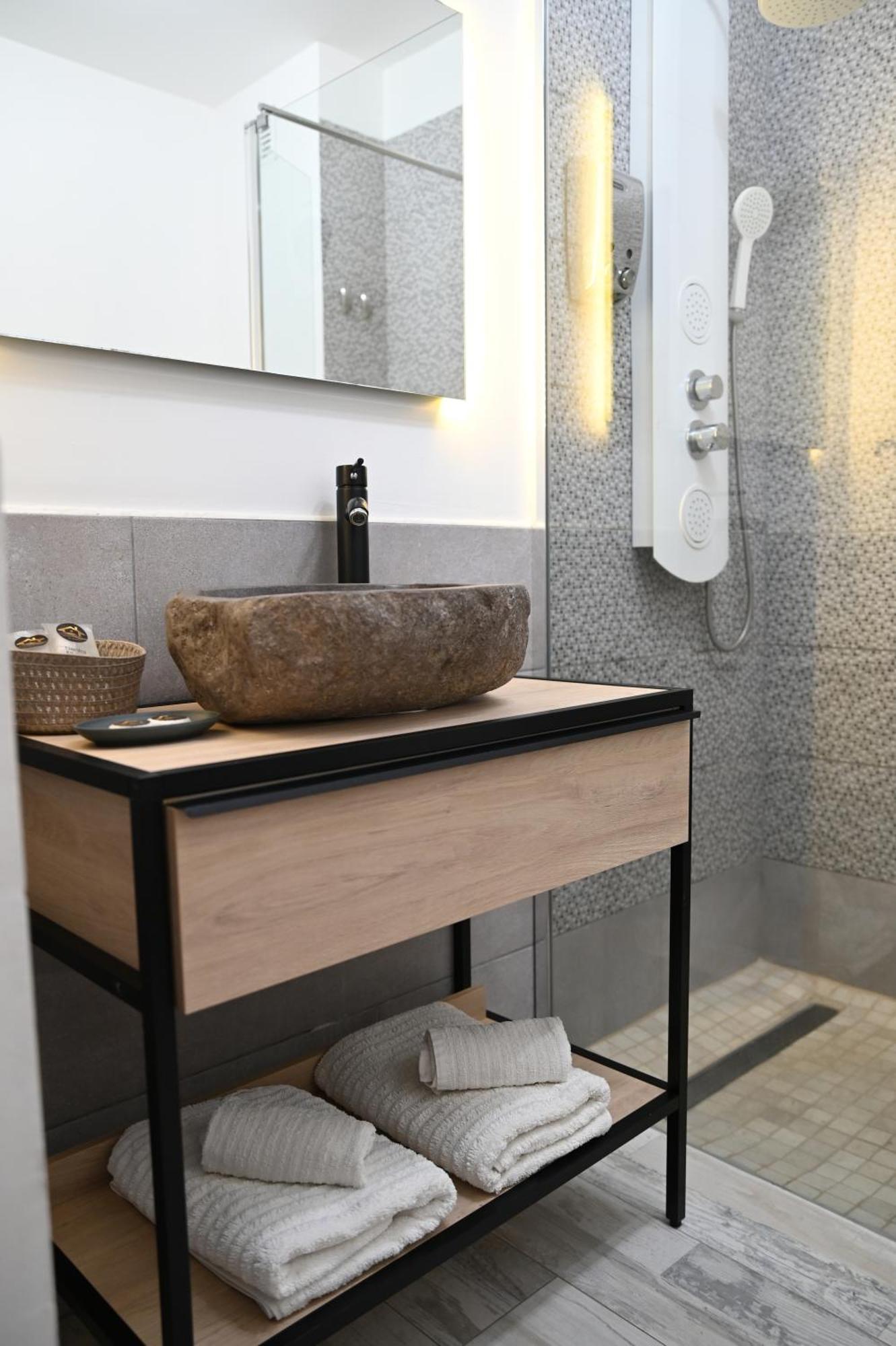 Enai Luxury Apartments バジェ・グラン・レイ エクステリア 写真